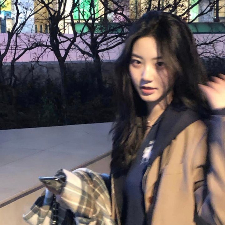 自由女爱